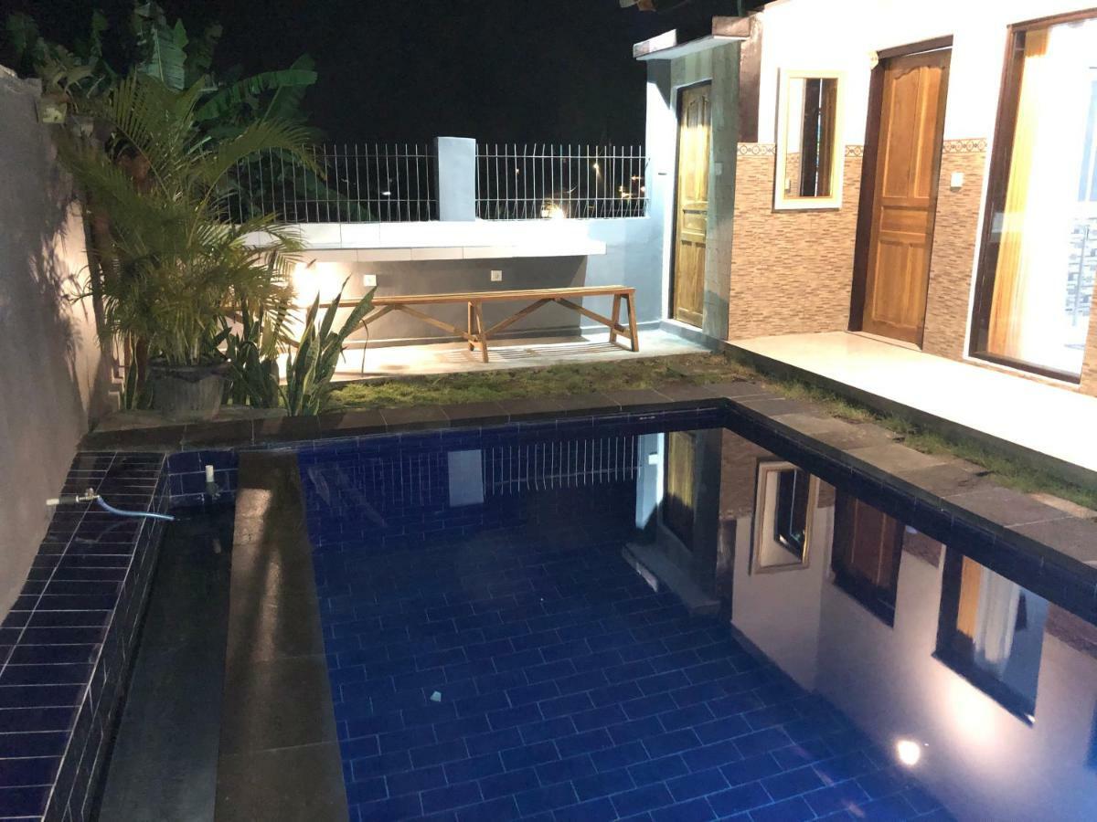 Ferienwohnung Pluto House Canggu Exterior foto